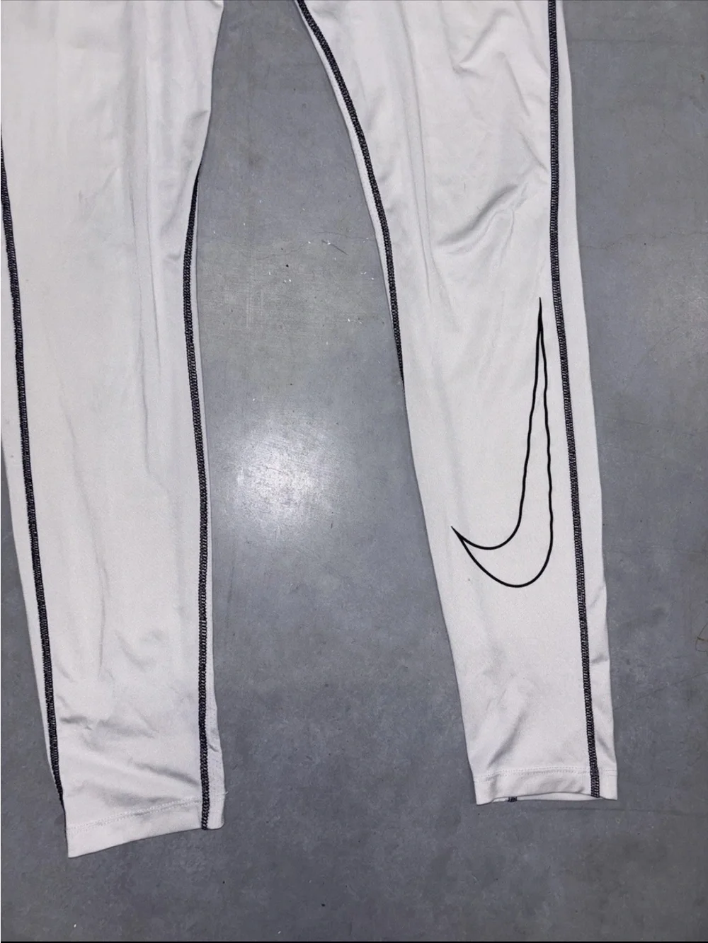 Nike Pro Dri-Fit Compression Tights Mens SZ.L White Athletic Training Pants